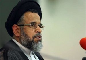 وزیر اطلاعات وارد بوشهر شد