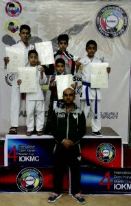 افتخار آفرینی کاراته کاهای شهرستان در مسابقات بین المللی استان البرز (کرج)